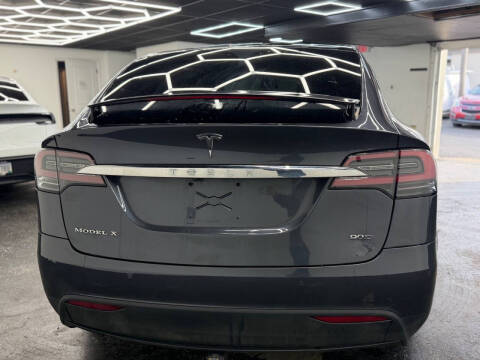 2017 Tesla Model X 90D