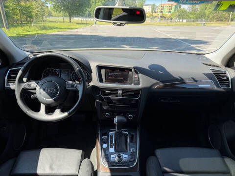 2014 Audi Q5 2.0T quattro Premium Plus