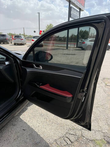 2022 Kia K5
