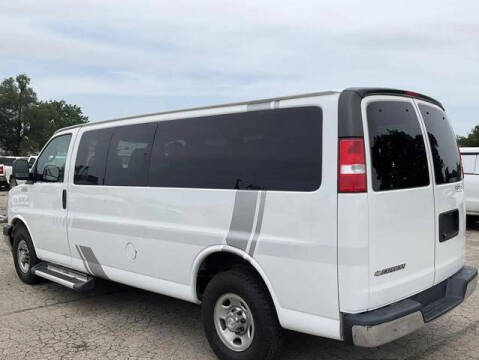 2019 Chevrolet Express for sale at Vans Vans Vans INC in Blauvelt NY