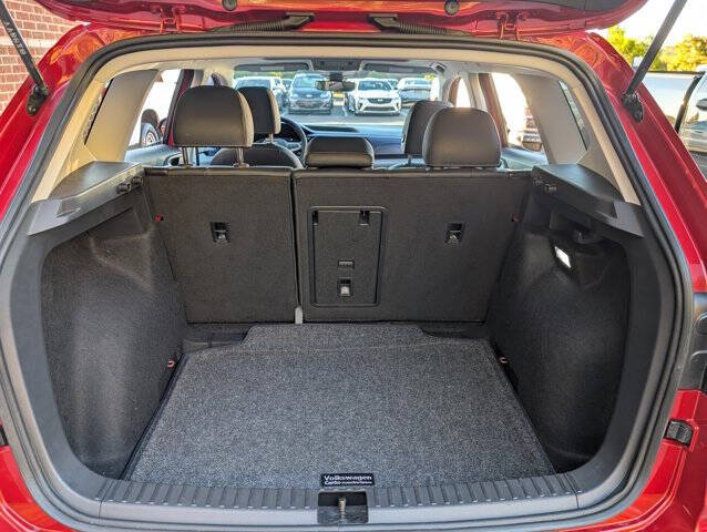 2024 Volkswagen Taos SE