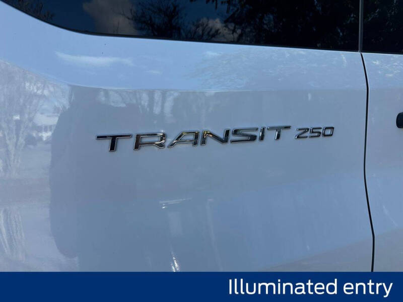 2025 Ford Transit 250