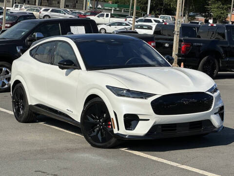 2025 Ford Mustang Mach-E GT