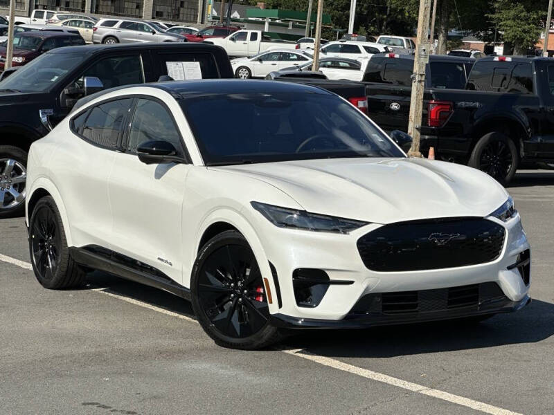 2025 Ford Mustang Mach-E GT