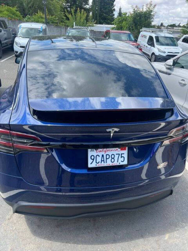 2022 Tesla Model X Plaid