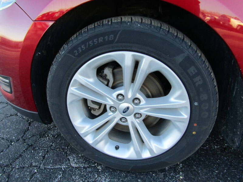 2018 Ford Taurus SEL