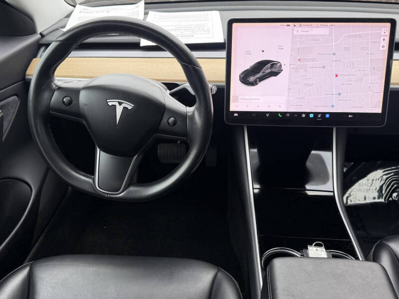 2019 Tesla Model 3 Standard Range Plus