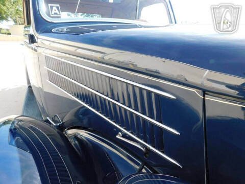 1936 Ford Cabriolet