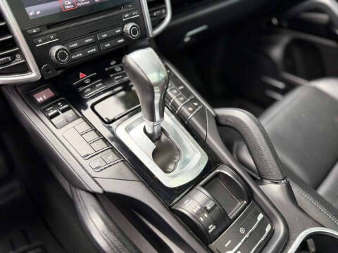 2017 Porsche Cayenne