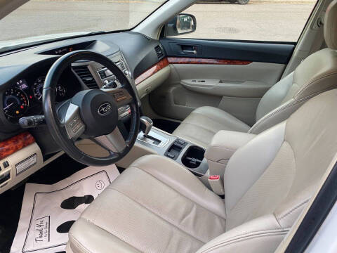 2010 Subaru Outback 2.5i Limited