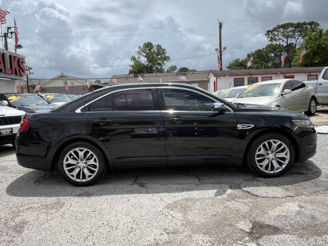 2015 Ford Taurus Limited