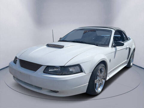 2000 Ford Mustang