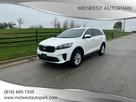 2019 Kia Sorento for sale at Midwest Autopark in Kansas City MO