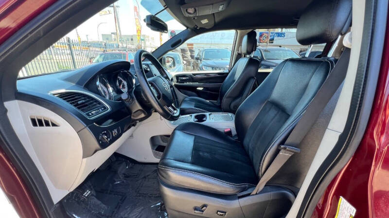2017 Dodge Grand Caravan SXT