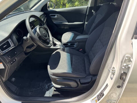 2017 Kia Niro LX