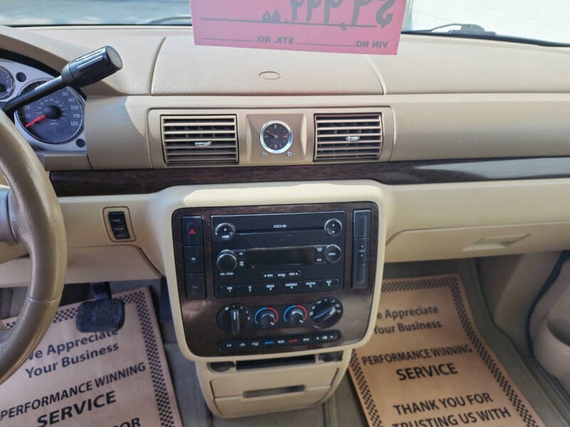 2006 Mercury Monterey Luxury