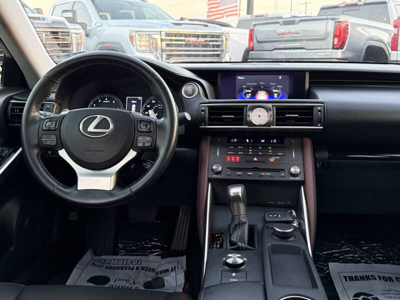 2019 Lexus IS 300