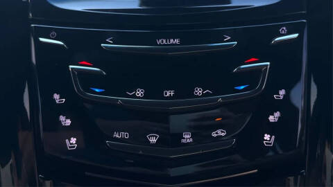 2017 Cadillac Escalade Platinum