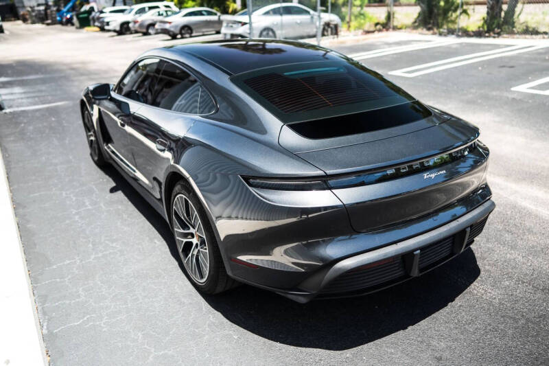 2021 Porsche Taycan
