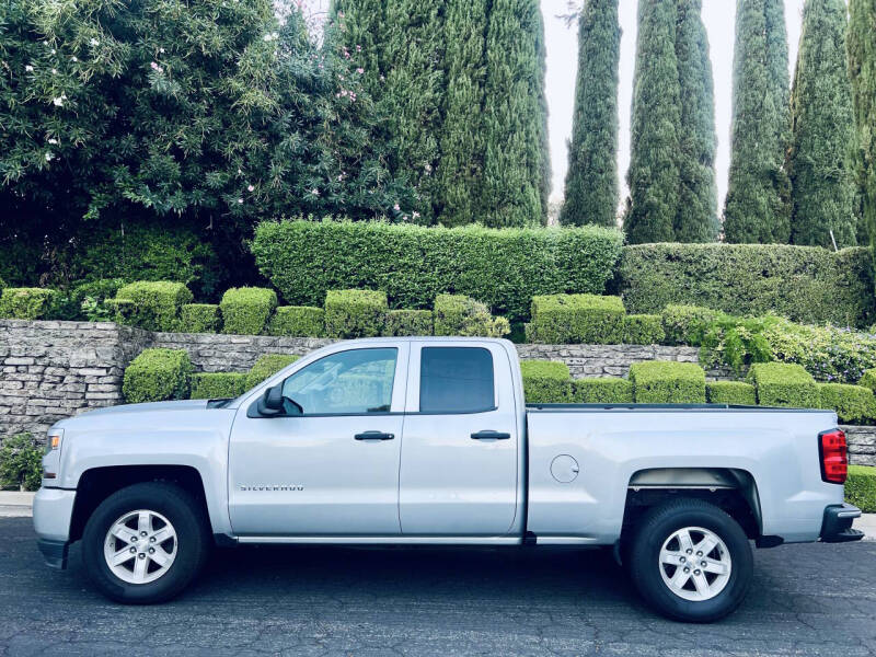 2017 Chevrolet Silverado 1500 Custom