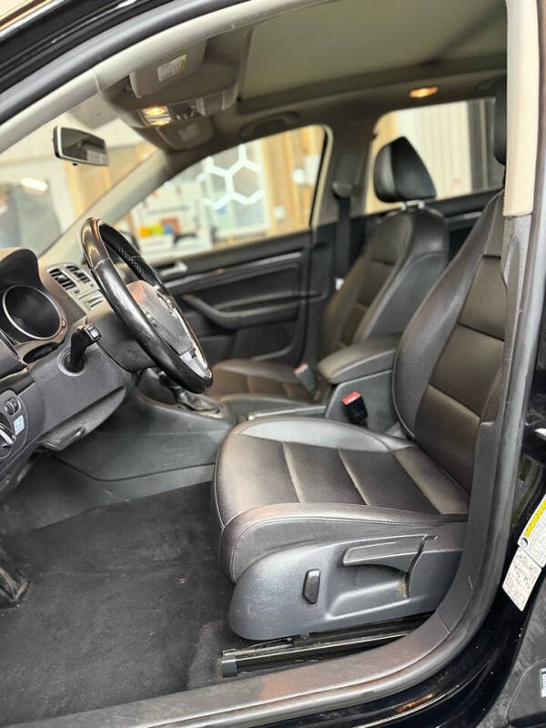 2013 Volkswagen Jetta SportWagen TDI