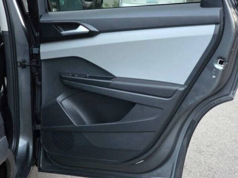 2023 Volkswagen Taos SE 4Motion