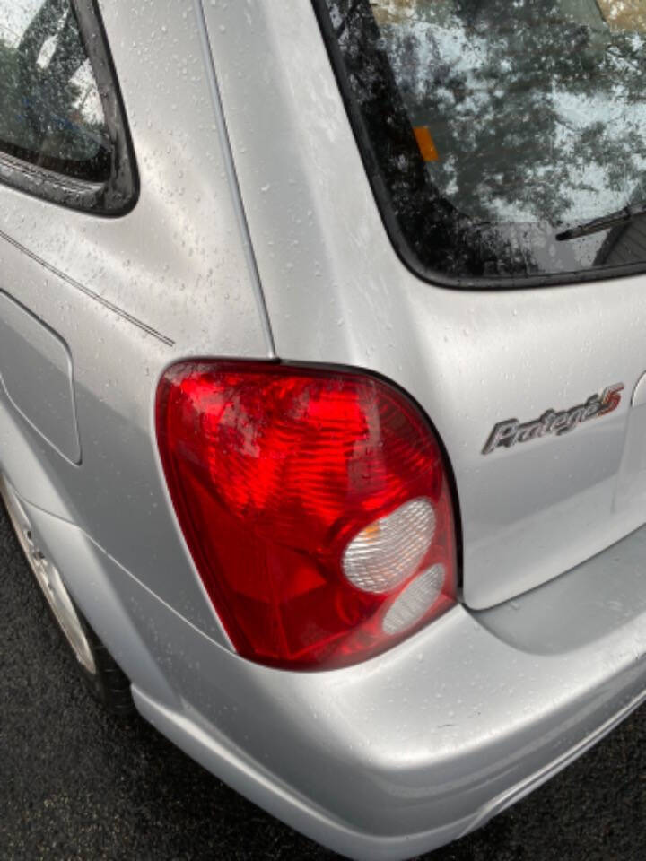 2002 Mazda Protege5 for sale at AUSTIN PREMIER AUTO in Austin, TX