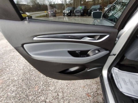 2020 Buick Enclave Essence