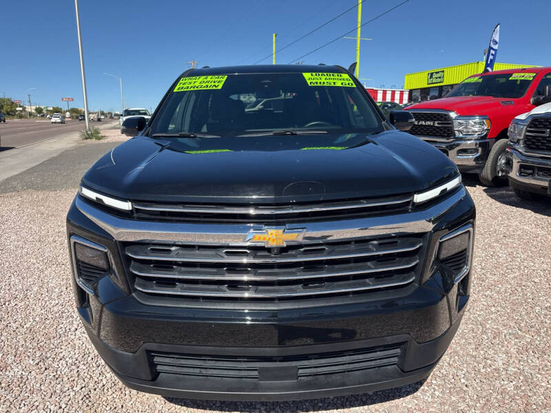 2024 Chevrolet Traverse LT