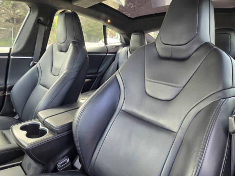 2016 Tesla Model S 75D