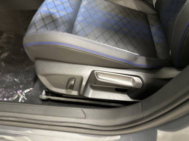 2026 Volkswagen Golf R 4Motion