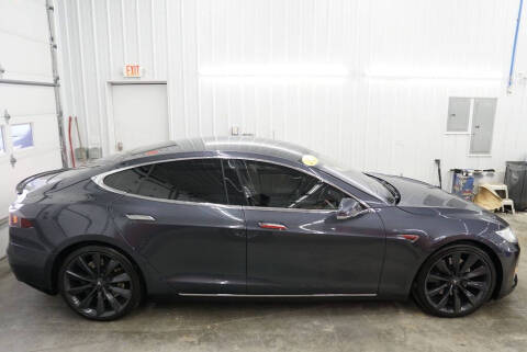 2015 Tesla Model S