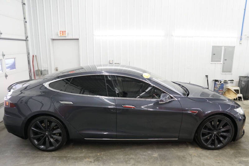 2015 Tesla Model S