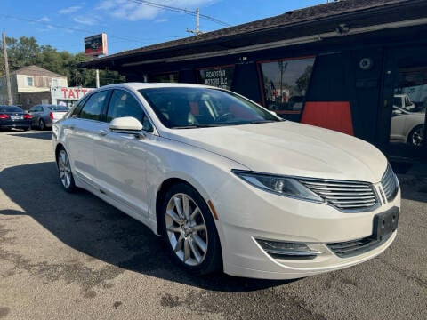 2015 Lincoln MKZ for sale at ROADSTAR MOTORS in Liberty Township OH