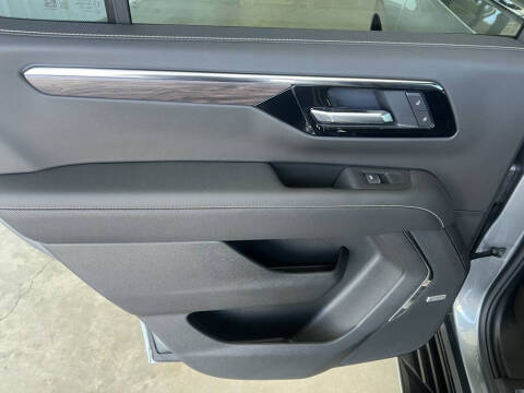 2025 Chevrolet Tahoe Premier