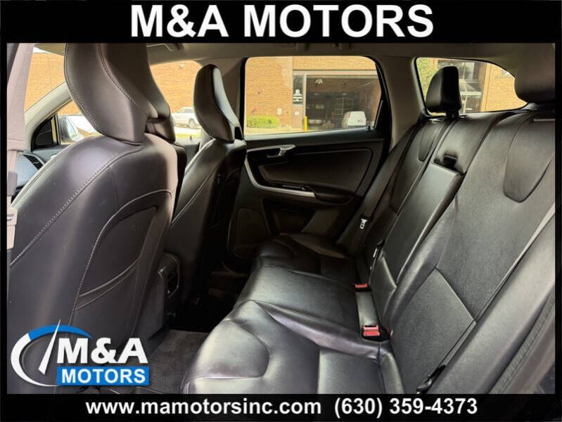 2016 Volvo XC60 T5 Drive-E Premier