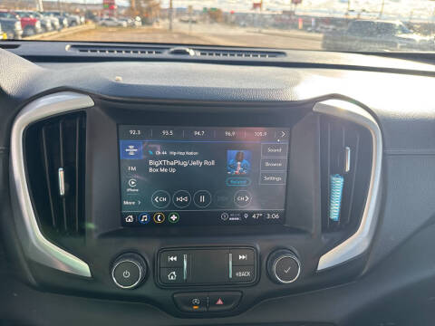 2024 GMC Terrain SLT