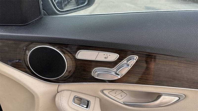 2018 Mercedes-Benz C-Class C 300