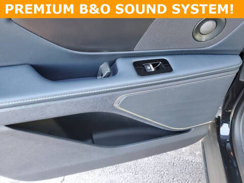 2024 Lincoln Nautilus Hybrid Reserve