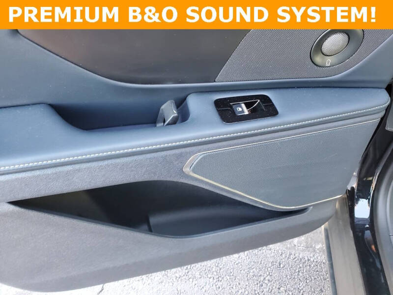 2024 Lincoln Nautilus Hybrid Reserve