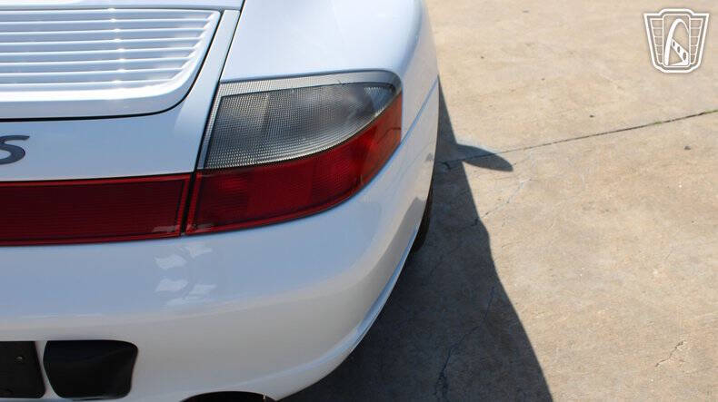 2003 Porsche 911