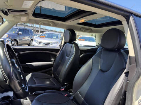 2013 MINI Hardtop Cooper
