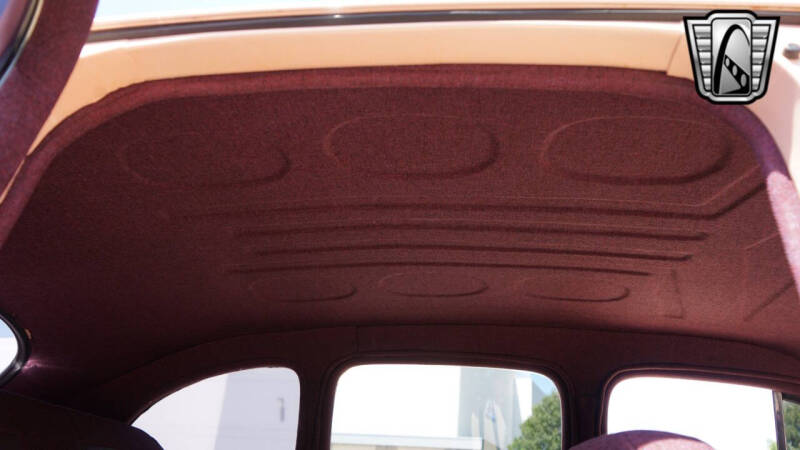 1947 Ford Customline