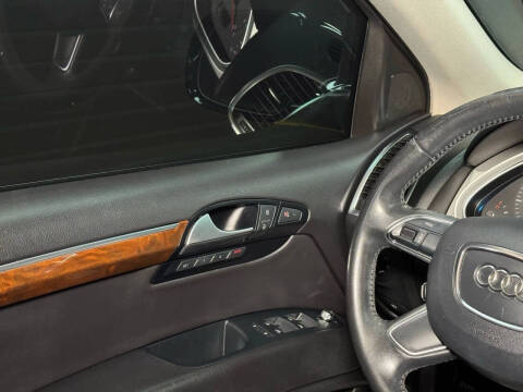 2015 Audi Q7 3.0T quattro Premium Plus