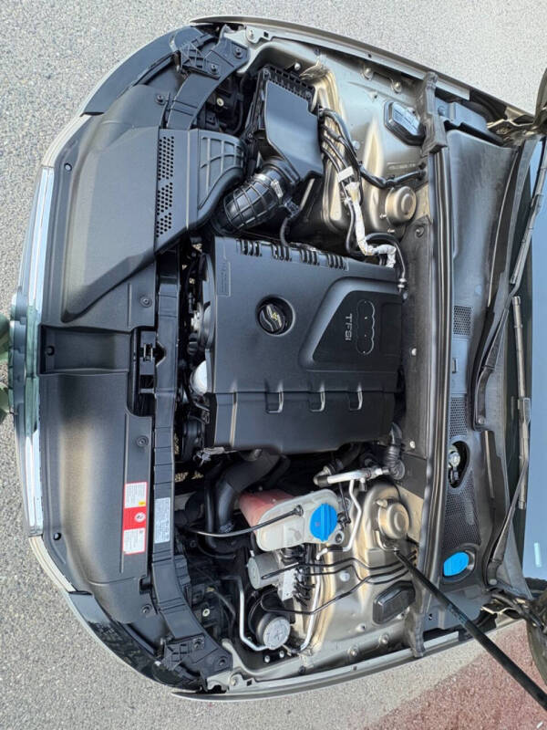 2009 Audi A4 2.0T quattro Premium