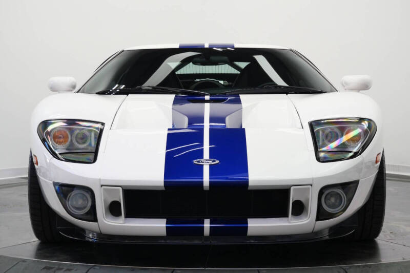2005 Ford GT