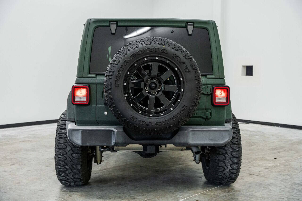2018 JEEP Wrangler SUV / Crossover - $47,999