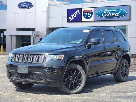2019 Jeep Grand Cherokee for sale at Szott Ford in Holly MI