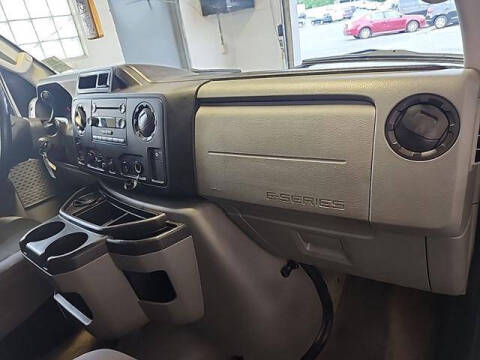 2011 Ford E-Series