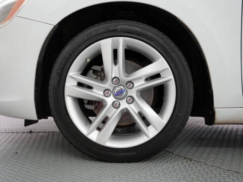 2015 Volvo S60 T5 Drive-E Platinum